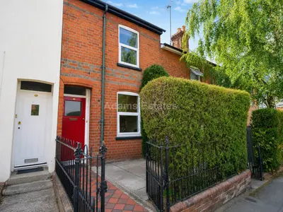 Blenheim Gardens, Reading, RG1 5QG