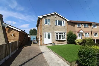 West View, Cudworth