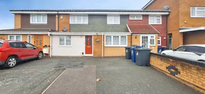 Ramsey Close, Greenford, UB6