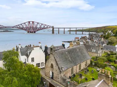 The Vennel Kirk, South Queensferry, EH30 9HT