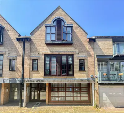 Cambridge Place, Cambridge, CB2