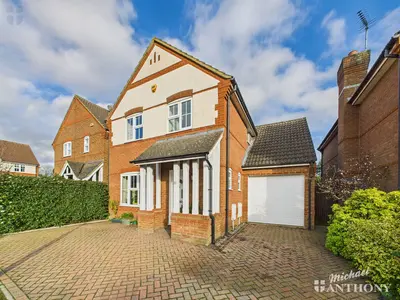 Church Farm Close, Bierton, Aylesbury, HP22 5EL