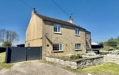 Church Road, Stow