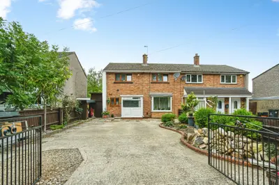 Shaftesbury Avenue, Swindon, SN3