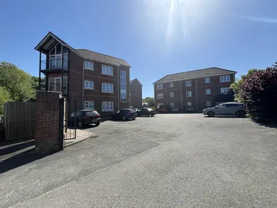 Chatteris Court, St Helens
