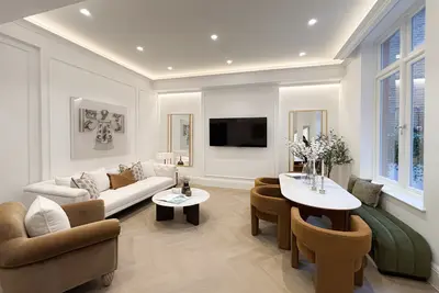 London, W2 4HZ