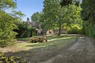 Esher Place Avenue, Esher, Surrey, KT10