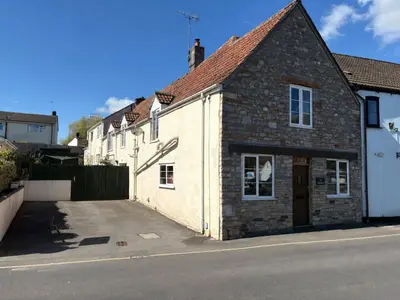 Cliff Street, Cheddar, BS27