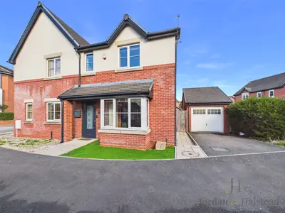 Barlow Drive, Helsby, WA6