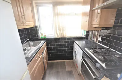 Fullwell Avenue, IG5 0RA