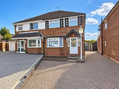 Highland Road, Great Barr, B43