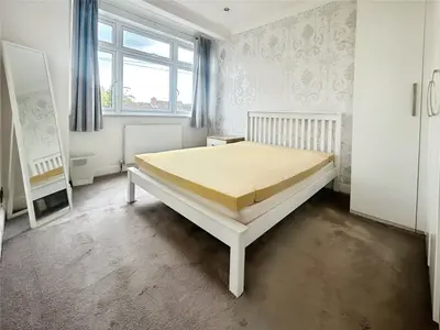Albert Road, Englefield Green, TW20