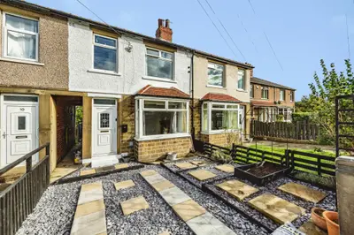 Sandene Drive, Huddersfield, HD4