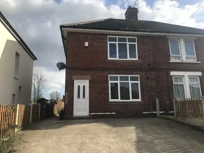 Oates Avenue, Rawmarsh, S62