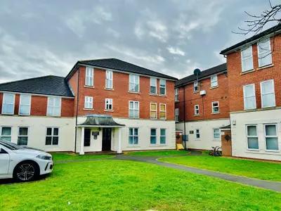 Sapphire Drive, Leamington Spa, CV31