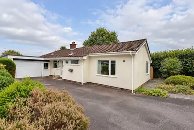 Bath Meadow Drive, Dulverton, TA22
