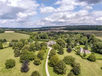 Binghams Melcombe House, Binghams Melcombe, Dorchester, Dorset, DT2 7PZ