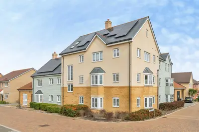 Henry Crescent, Rochford, SS4