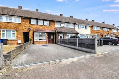 Usk Road, Aveley, RM15