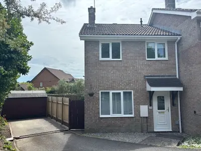 Mayfield Close, St Austell, PL25