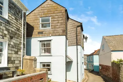 Garrett Street, Cawsand, PL10