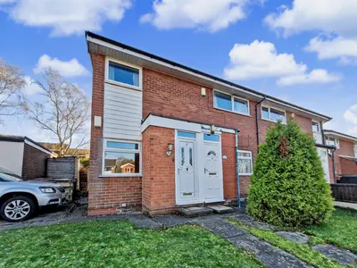 Solent Drive, Bolton, BL3