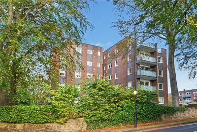 Woodville Court, Roundhay, LS8