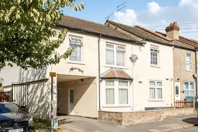 Dairy Mews, WD18