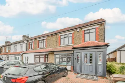 174 Westward Road, London