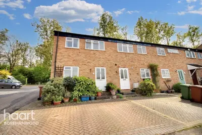 Wilcox Close, WD6