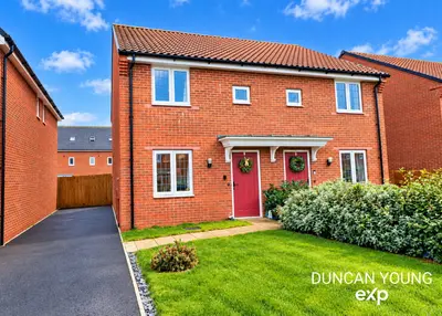 Longhall Road, St. Neots, PE19