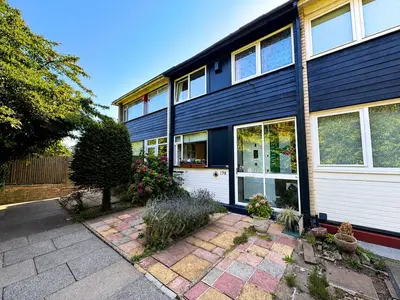 Court Road, London, SE9