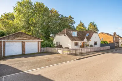Northfields, Twyford, SO21