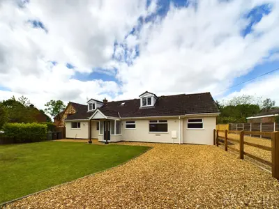 Marlpit Road, Thompson, IP24
