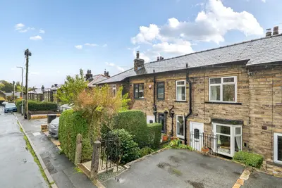 Woodroyd Gardens, Luddendenfoot, HX2