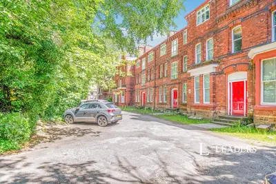 Park Terrace, Waterloo, L22