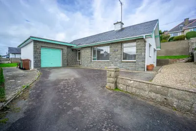 Ala Road, Pwllheli, LL53