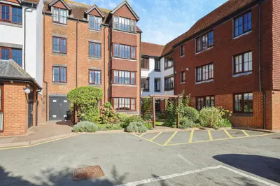 Station Street, Lewes, BN7
