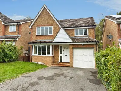 Andalusian Gardens, Whiteley, PO15