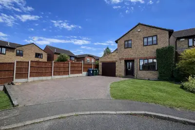 Wilson Close, RUGBY, Warwickshire, CV22 7SU