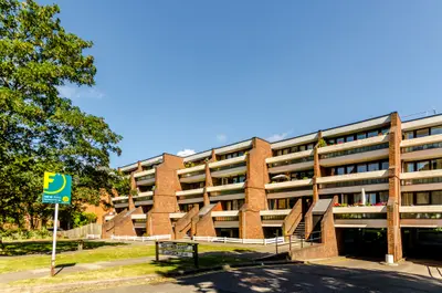 Flat 5, Redlands Court, 21 London Lane, Bromley