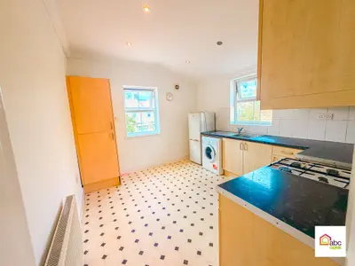 46B, Ingleby Road, Ilford, Essex, IG1 4RY