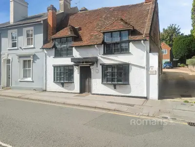 West Street, Farnham, GU9