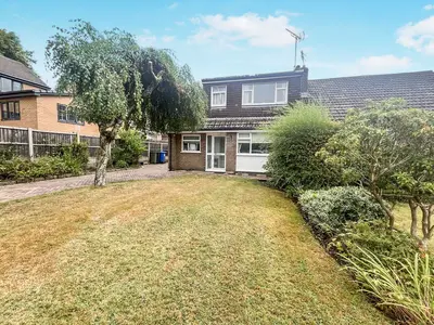 Hall Close, Mottram, Greater Manchester, SK14