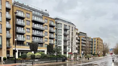 Kew Bridge Road, Brentford, TW8