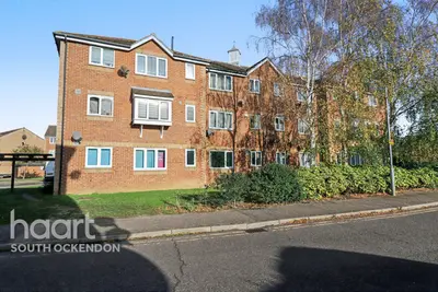 Danbury Crescent, South Ockendon, RM15