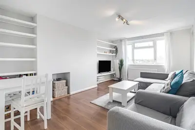 Westfields Avenue, Barnes, SW13