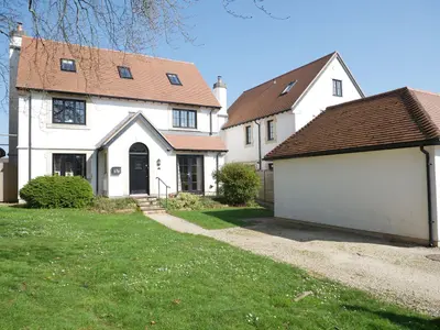 Meadow Lea, Hallatrow, BS39