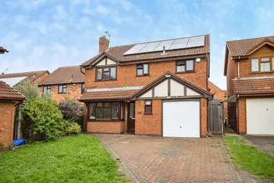 Lindisfarne Road, Syston, LE7