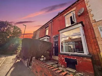 Nowell Crescent, Leeds, LS9